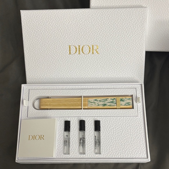 Dior Accessories - Dior Exclusive Fan Gift Set - NEW